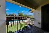2540 Chatsworth - Photo 34