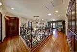 2540 Chatsworth - Photo 37