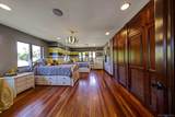2540 Chatsworth - Photo 47