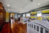 2540 Chatsworth - Photo 48