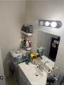 319 Wilshire Place - Photo 10
