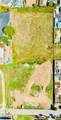 943 Huston - Photo 4