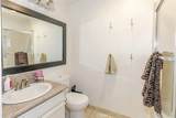5325 Newcastle Avenue - Photo 17