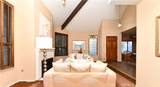 2890 Huntington - Photo 6