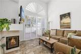 12 Pickney Close - Photo 2