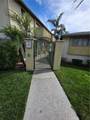 201 Twin Oaks - Photo 2