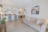 838 Pine Ave - Photo 3