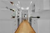 1871 Greenfield Avenue - Photo 7