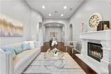 1138 Las Colinas - Photo 6