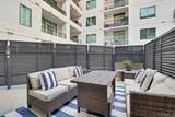 425 W Beech St - Photo 21