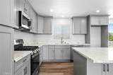 1436 Hilltop - Photo 14
