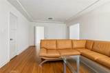 2209 Queensberry - Photo 10
