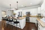 205 Mantle - Photo 12