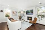 205 Mantle - Photo 5