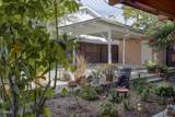 10852 Plainview Avenue - Photo 3