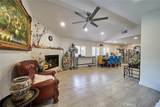 2513 Mall Place - Photo 11