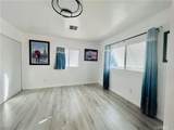 1560 Otterbein - Photo 3