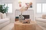 2209 Robinson St - Photo 3