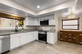 6960 Hyde Park Dr - Photo 10