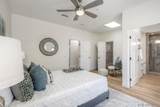 1027 Knowles Ave - Photo 32