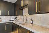700 Front - Photo 16
