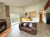 1909 Pioneer Way - Photo 8