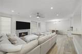 5350 White Oak Avenue - Photo 23