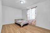 9155 Cedros Avenue - Photo 26