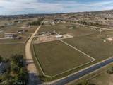 300 Flightline - Photo 11