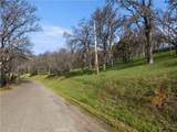 2615 Eastlake Dr - Photo 34