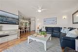1202 Pacific - Photo 4