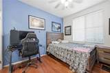 902 Solvay Aisle - Photo 36