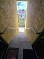 201 Twin Oaks - Photo 5
