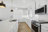 104 Restore - Photo 11