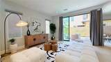117 Donati - Photo 2