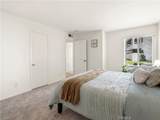 25011 Peachland Avenue - Photo 4