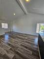 517 Hewes - Photo 9