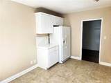 15219 Wyandotte - Photo 11