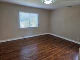 15219 Wyandotte - Photo 19