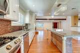 16670 Moorpark - Photo 11