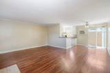 620 Lexington - Photo 3