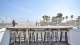1522 Doheny Way - Photo 50