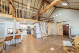 10022 Silver Rock Road - Photo 18