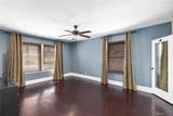 2754 Kenwood Avenue - Photo 41