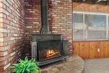 6985 Malibu Drive - Photo 16