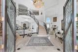 8 Saint Tropez - Photo 9