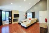 12 Silverwood - Photo 1