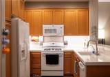 1800 Lakeshore - Photo 7