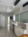 934 Highline Rd - Photo 11