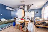 6402 Graves Avenue - Photo 32